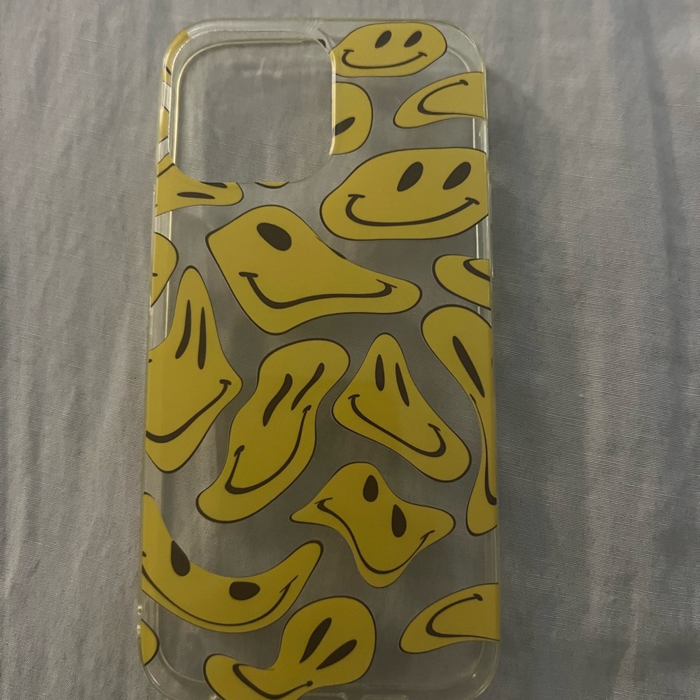 Smiley face iPhone 13 Pro Max case